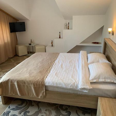 Willa Casa Cristian Sinaia Zewnętrze zdjęcie