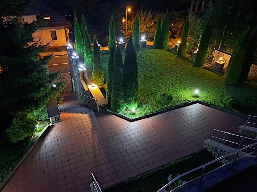 Willa Casa Cristian Sinaia Zewnętrze zdjęcie