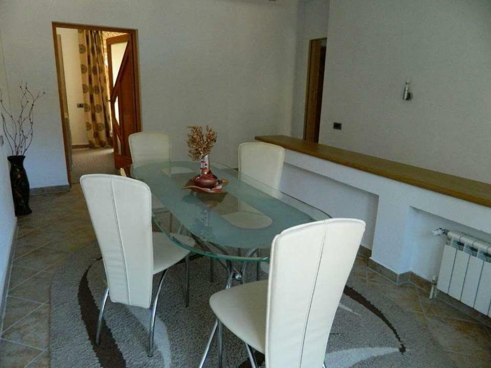 Willa Casa Cristian Sinaia Zewnętrze zdjęcie