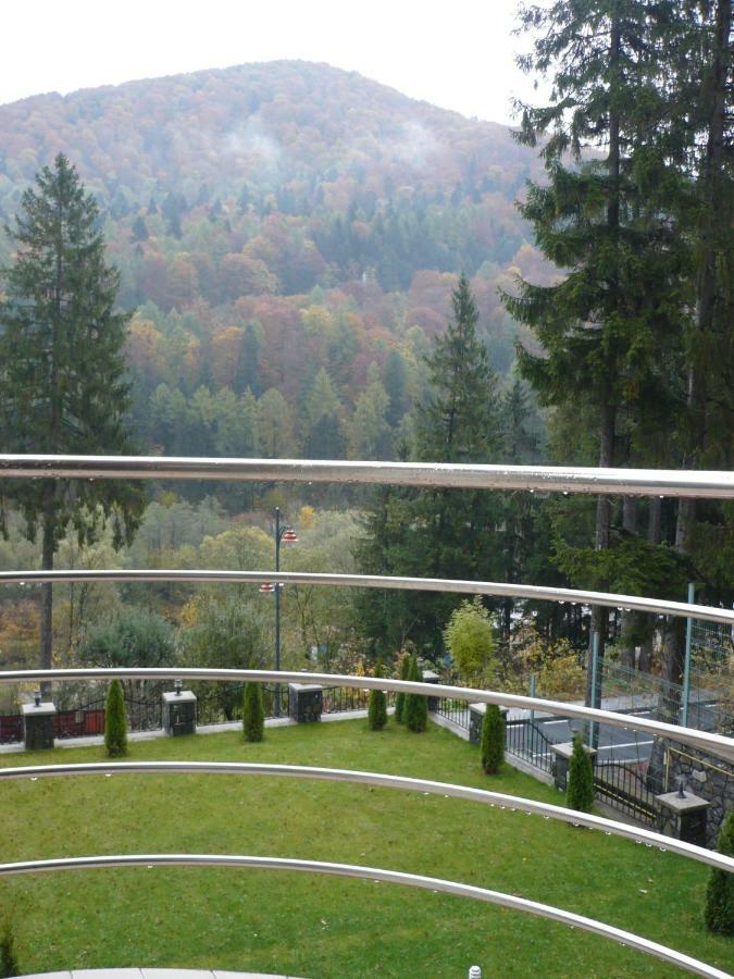 Willa Casa Cristian Sinaia Zewnętrze zdjęcie